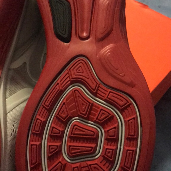 Nike Lunareclipse 4 Running Shoes, Brand New! - Picture 7 of 8